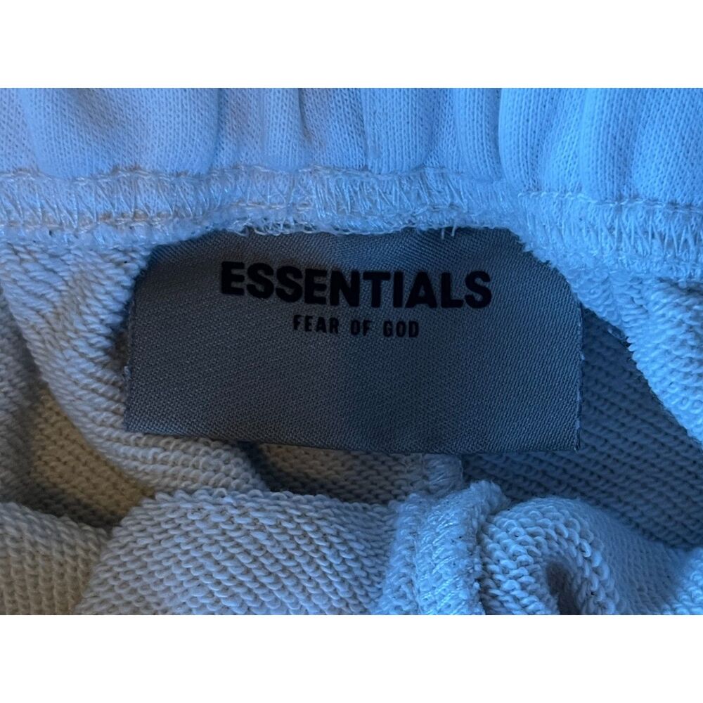 ESSENTIALS Fear Of God FOG White Gym Basketball Sweats Shorts Mens Size Large - Picture 3 of 7